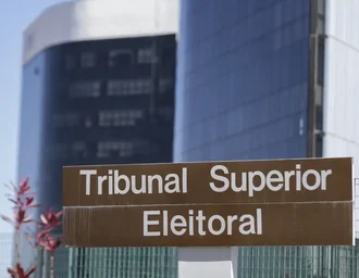 TSE barra anúncios de Lula acusando Flávio de ser contra escala 6x1
