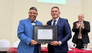 Câmara entrega Título de Cidadão Honorário ao professor universitário Eraldo de Souza Ferraz