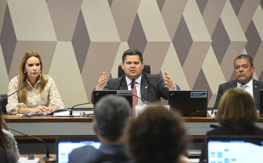 Anistia a partidos pode ser votada na quarta