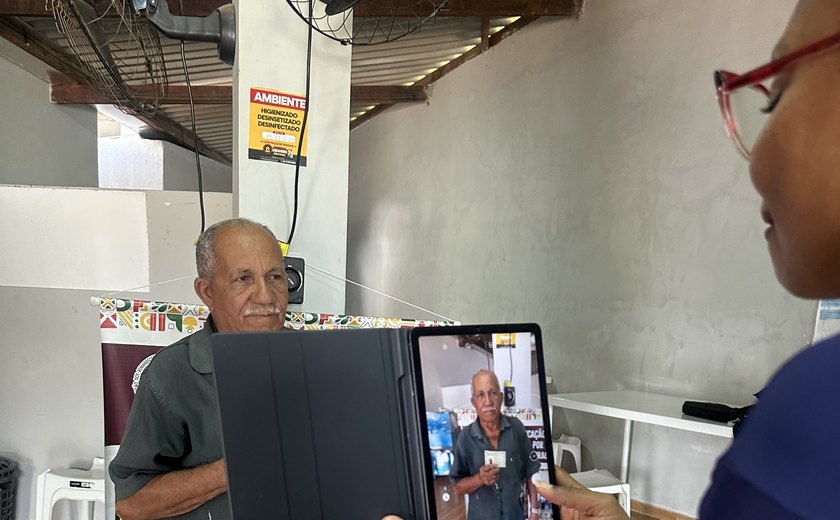 Comunidade de Tabuleiro dos Negros recebe Incra para cadastro de famílias e relatório antropológico