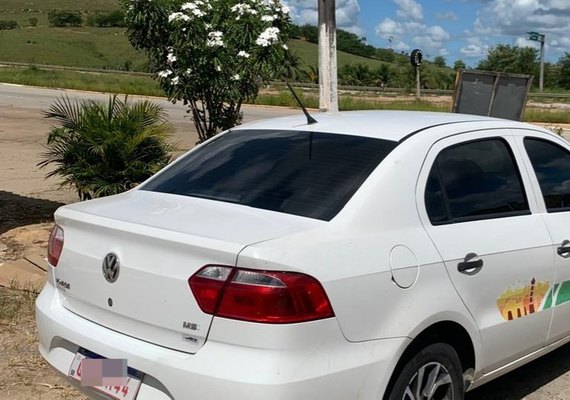Grávida e taxista de 67 anos são detidos pela PRF transportando cocaína na BR-101
