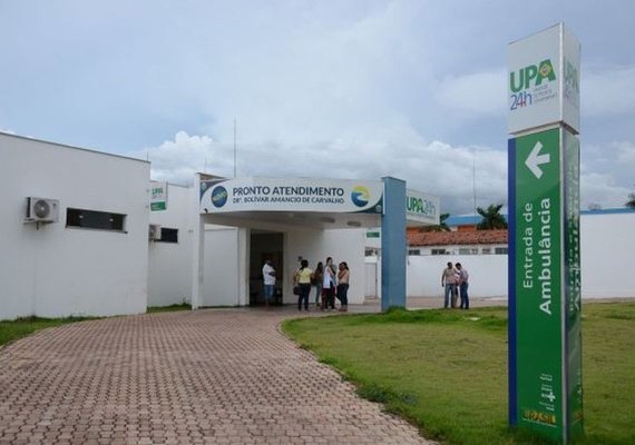 Mulher é estuprada e roubada por homem que conheceu no Facebook