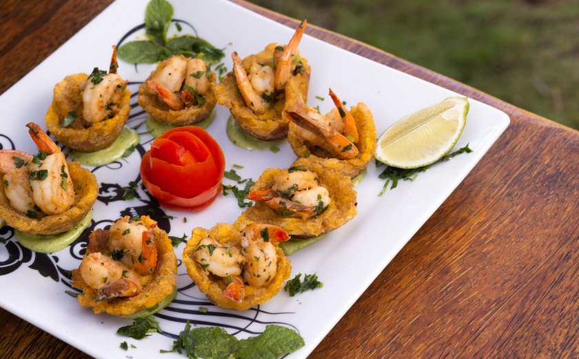 Beach Club da praia do Toque se consolida como meta do turismo gastronômico