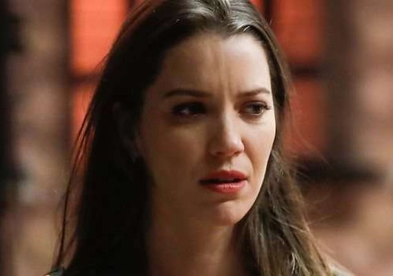 Nathalia Dill é demitida da Rede Globo após 14 anos; atriz está arrasada