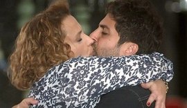 'Rock Story': Vem aí! Néia beija fotógrafo para se livrar do ex-amante