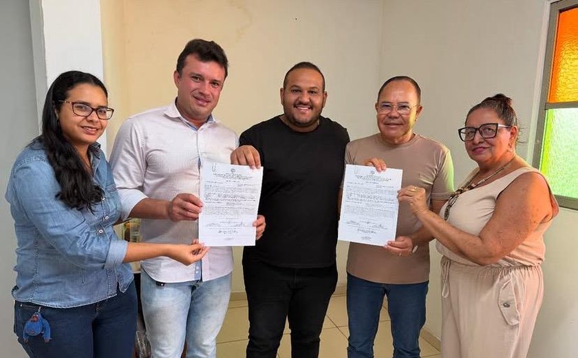 Prefeito de Matriz assina obra de serviço visando incrementar ainda mais a educação