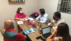 Tereza Nelma se reúne com pró-reitor da Ufal Clayton Santos para discutir projetos