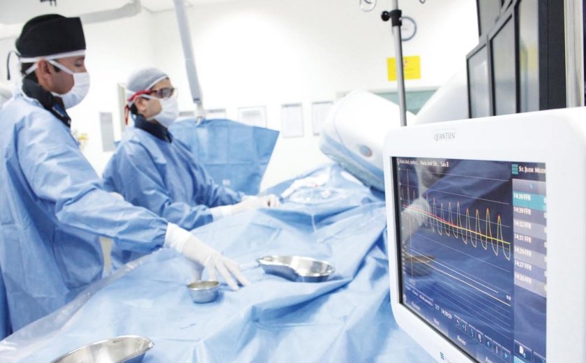 Procedimento evita implante de stents em pacientes com artérias obstruídas