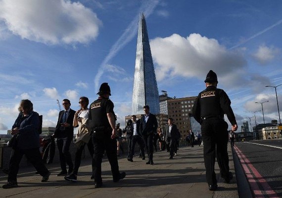 Três autores do ataque em Londres são identificados, diz polícia