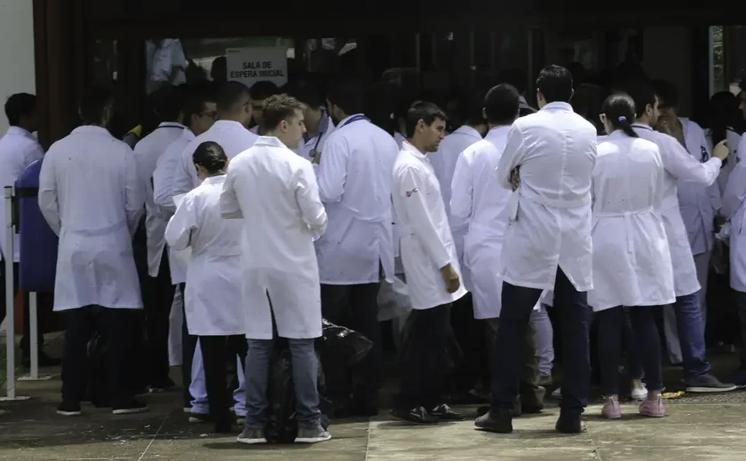 Prova do Revalida para médicos ocorre neste final de semana