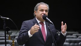 CCJ aprova criação de campanha nacional para doação de córneas