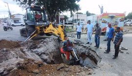 Galeria cede no Largo de Fátima, em Penedo, e trânsito é parcialmente interditado