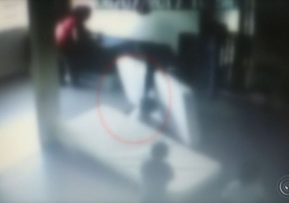 Polícia prende em Botucatu suspeita de agredir crianças em creche de Itatinga