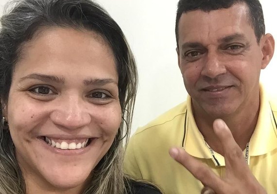 Jornalista vai acionar radialista na justiça por retirá-la do ar durante entrevista