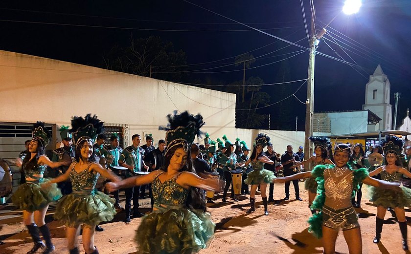 Arapiraca: associação faz última reunião do ano com apresentação de banda de fanfarra municipal