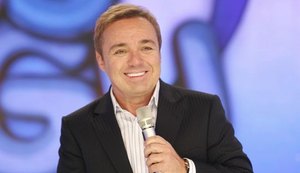 Apresentador Gugu Liberato morre aos 60 anos