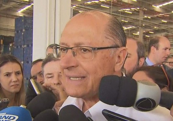 Alckmin faz campanha em Betim e defende maior participação do país no comércio exterior