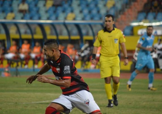 Atlético-GO vence Paysandu e entra no G4 da Série B