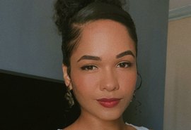 Da Vila São Francisco para a Bienal: Larissa Alves lança “Rabisco de Poesia” e emociona com sua história