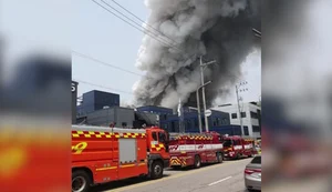 Incêndio em fábrica na Coreia do Sul deixa mais de 20 mortos