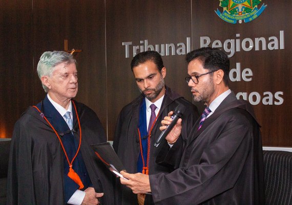 Jurista Rodrigo Sarmento é empossado desembargador eleitoral substituto no TRE/AL