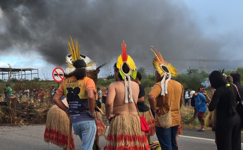 Na estrada, povos originários reafirmam que território é direito e não concessão