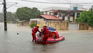Tempestades em Pernambuco deixam quatro mortos e mais de mil desalojados