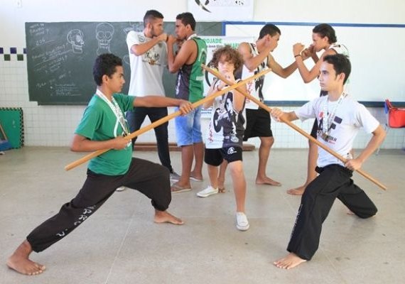 Alunos da rede estadual são medalhistas em competição de Kung Fu
