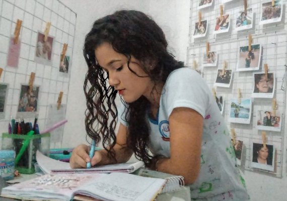 Curso preparatório gratuito para o Enem abre inscrições