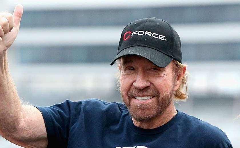 Chuck Norris sofre dois infartos em menos de uma hora e sobrevive