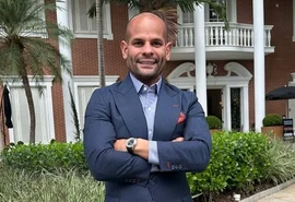 Médico famoso é alvo de operação da PF contra fabricação ilegal do Mounjaro