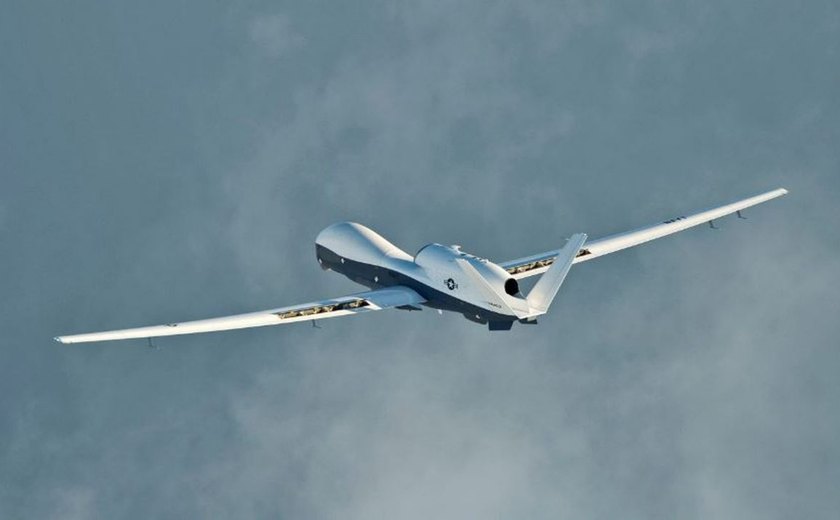 Irã diz ter enviado advertências ao drone americano antes de derrubá-lo