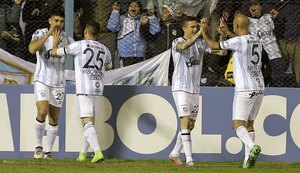 Tucuman bate Nacional e pode até perder por vaga nas quartas de final