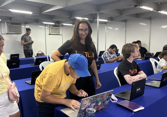 Municípios de AL recebem edição do OxeTech Itinerante com formações em tecnologia