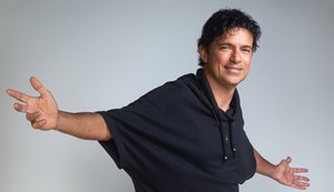 Jorge Vercillo celebra 30 anos de carreira com show em Maceió no dia 1º de maio