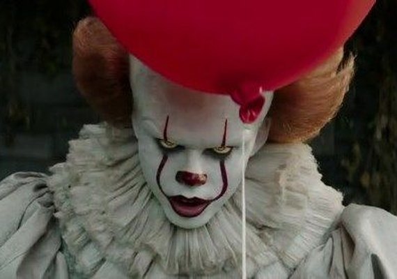 Ator revela que colega mirim começou a chorar ao vê-lo como o palhaço de ‘It: A Coisa’