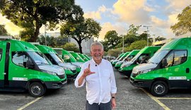 Mais saúde para Alagoas: Paulão participa da entrega de 12 unidades odontológicas móveis