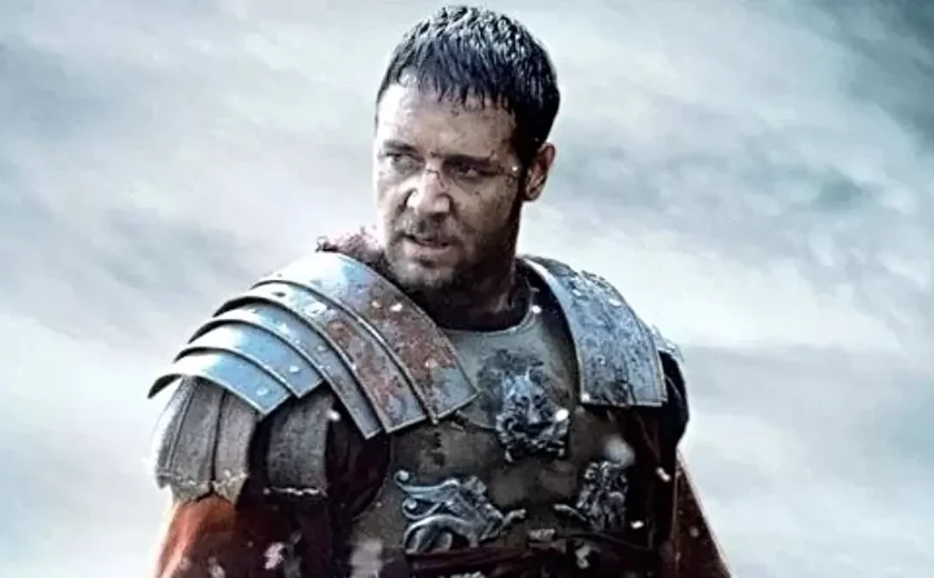 Eterno Gladiador, Russell Crowe surpreende com novo visual