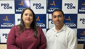 Vereador leva denúncias ao Procon e órgão notifica BRK e Casal por irregularidades