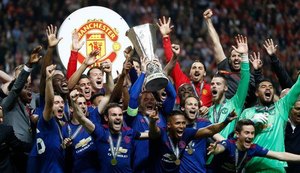 Manchester United vence Ajax e fatura título da Liga Europa