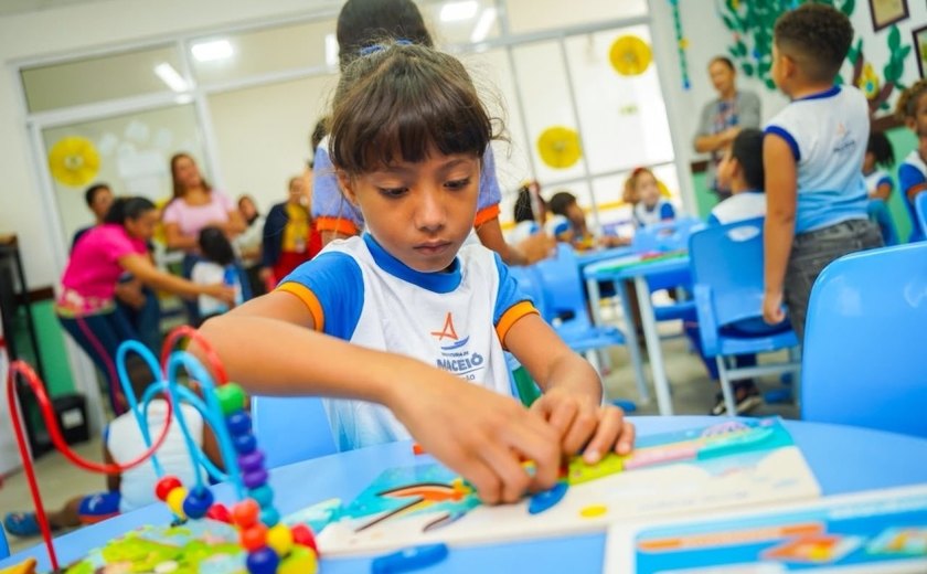 “Hoje vemos um sonho se tornar realidade”: famílias comemoram novo Gigantinho em Ipioca