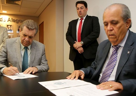 Desembargador ﻿Washington Luiz reassume funções no TJ/AL após decisão do CNJ