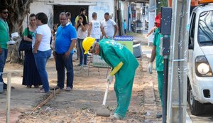 Rui Palmeira vistoria ações no Santos Dumont