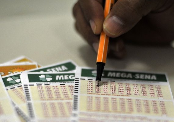 Mega-Sena: ninguém acerta as seis dezenas e prêmio vai a R$ 60 milhões