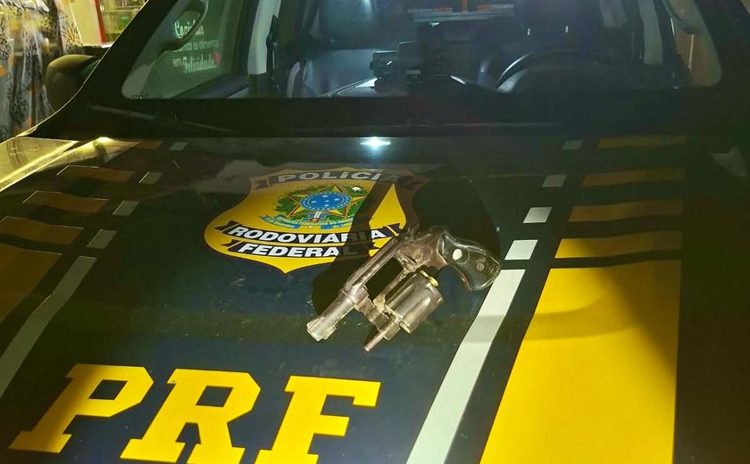 PRF recupera dois veículos roubados em Pilar e Rio Largo