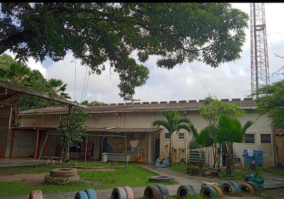 Ufal abre vagas de concurso para professor do Colégio de Aplicação Telma Vitória