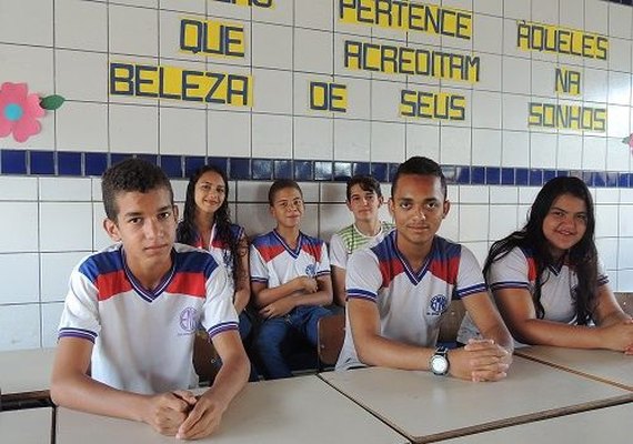 Escola que revelou talento em matemática desponta com um dos mais altos ideb da rede pública