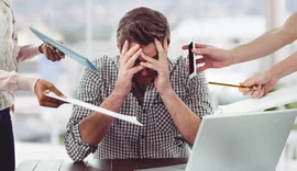 Burnout dispara 823% em quatro anos no Brasil