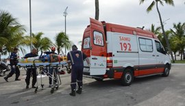 Samu salva vítima de colisão entre moto e caminhão em Maceió