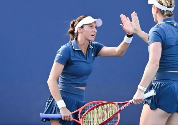 Luisa Stefani vai às quartas de final nas duplas femininas do US Open